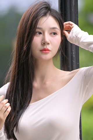 甜美长腿小姐姐